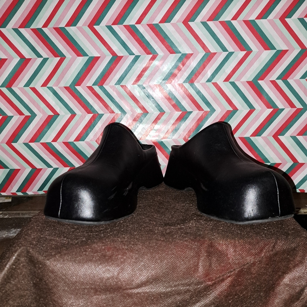 Black Women's Faux Leather Clog